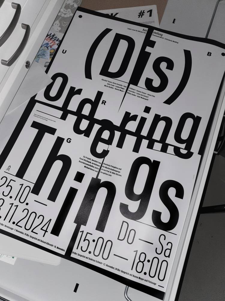 (Dis)ordering Things